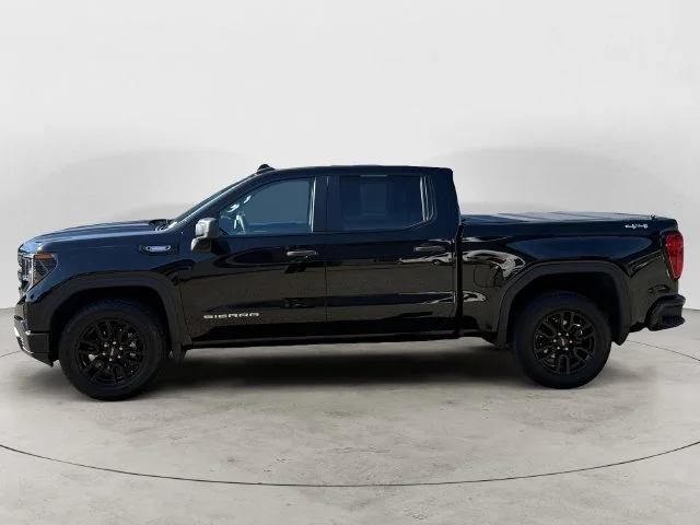 Used 2025 Onyx Black GMC Pro image 8