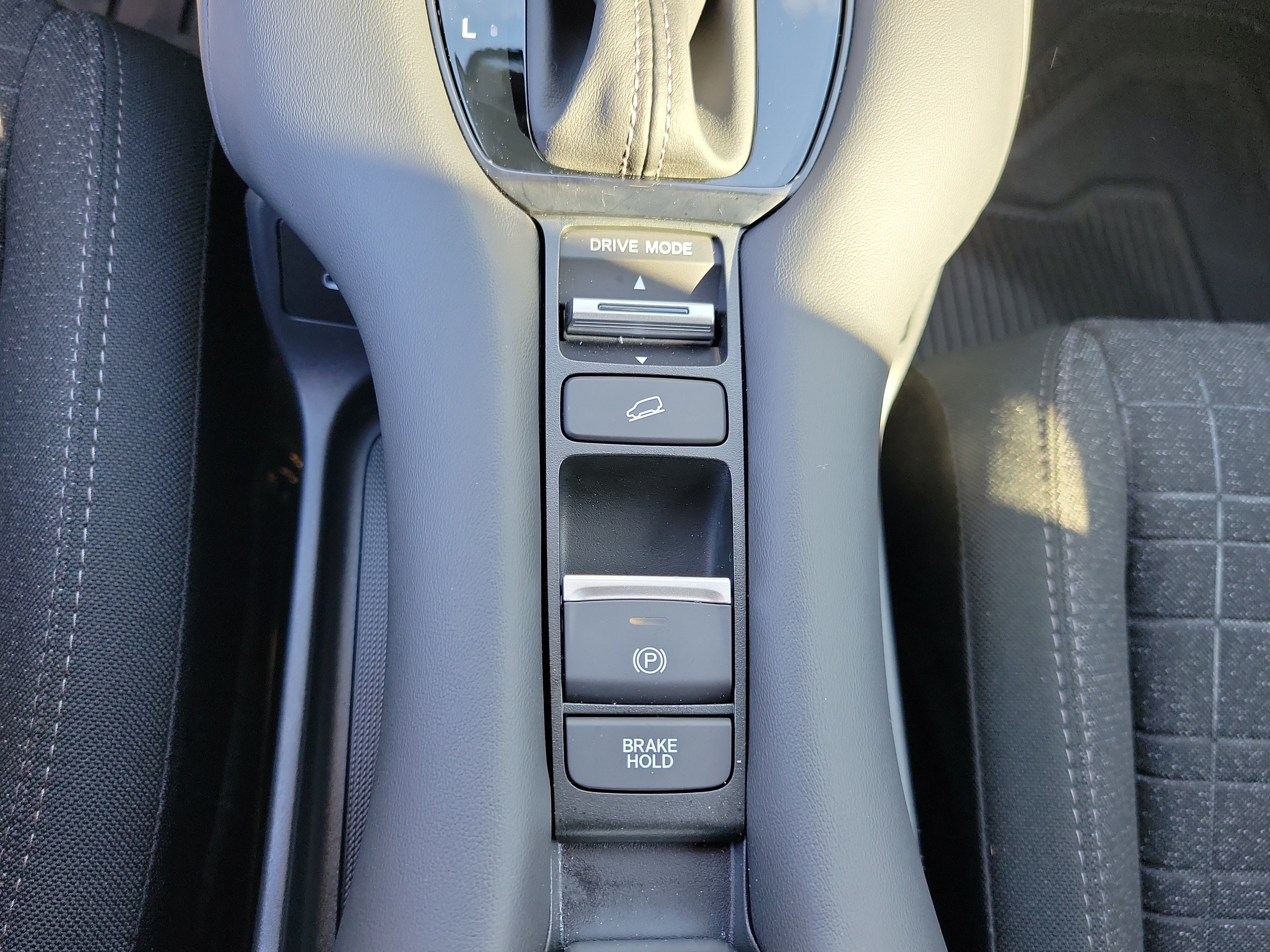 2026 Honda HR-V LX - Photo 67
