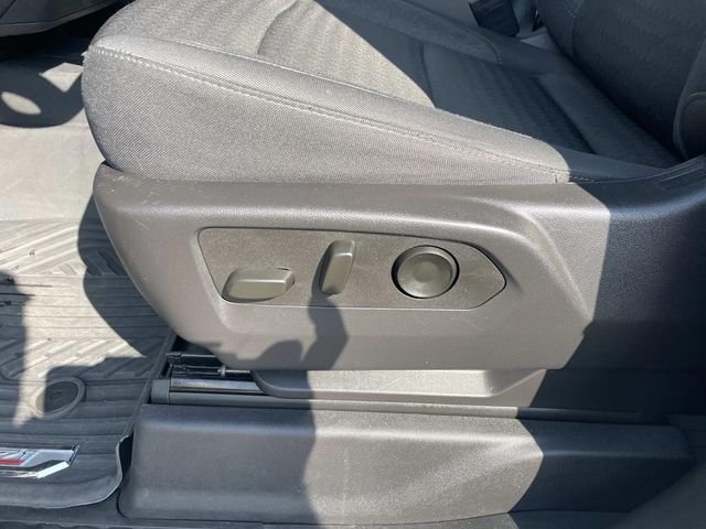 Used 2024 Summit White Chevrolet Custom Trail Boss image 27