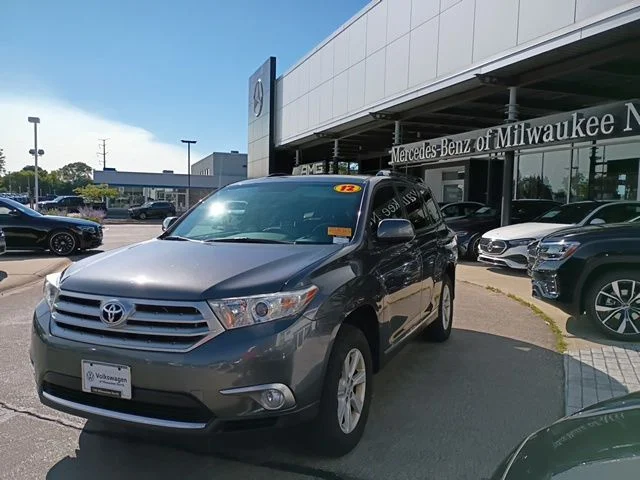 Used 2012 Gray Toyota SE image 4