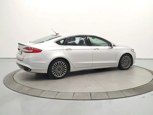 Used 2018 Silver Ford Titanium image 8