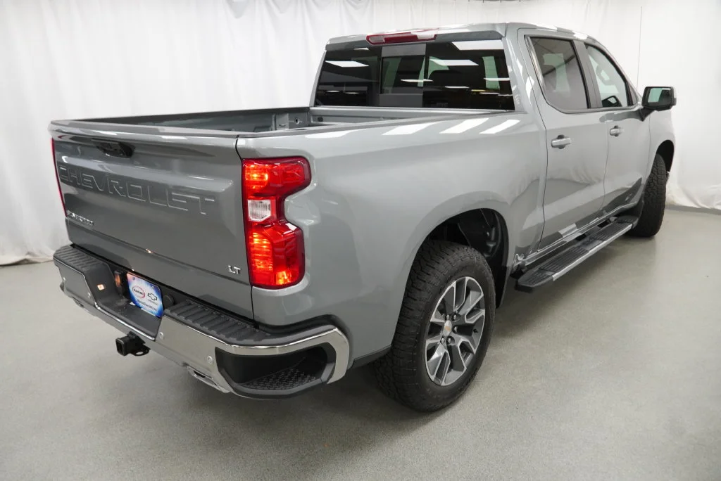 New 2026 Sterling Gray Metallic Chevrolet LT image 14