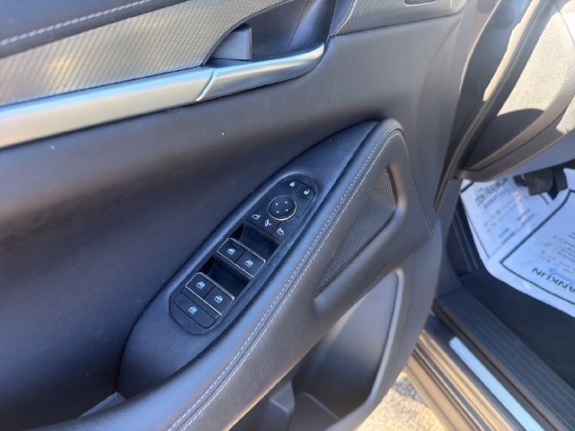 Used 2023 Gray INFINITI LUXE image 12