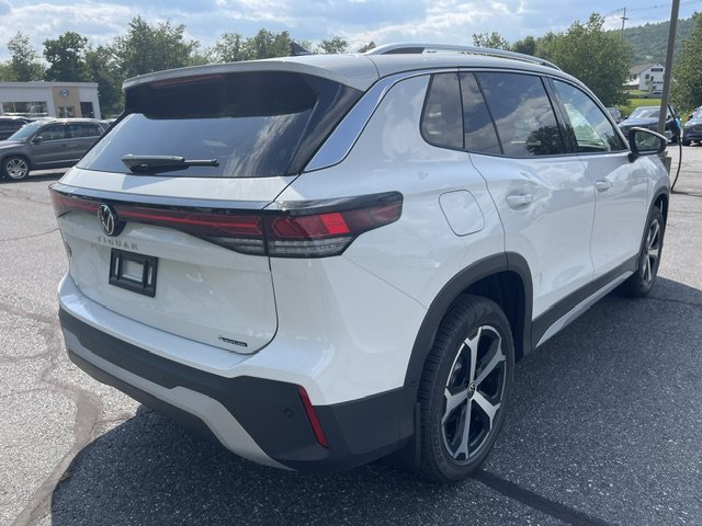 New 2026 Pure White Volkswagen 2.0T SE image 4