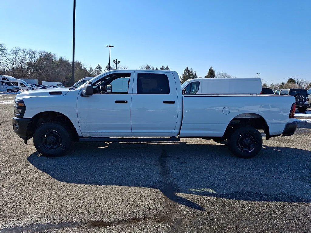 New 2026 Bright White Clear-Coat Exterior Paint RAM Tradesman image 5