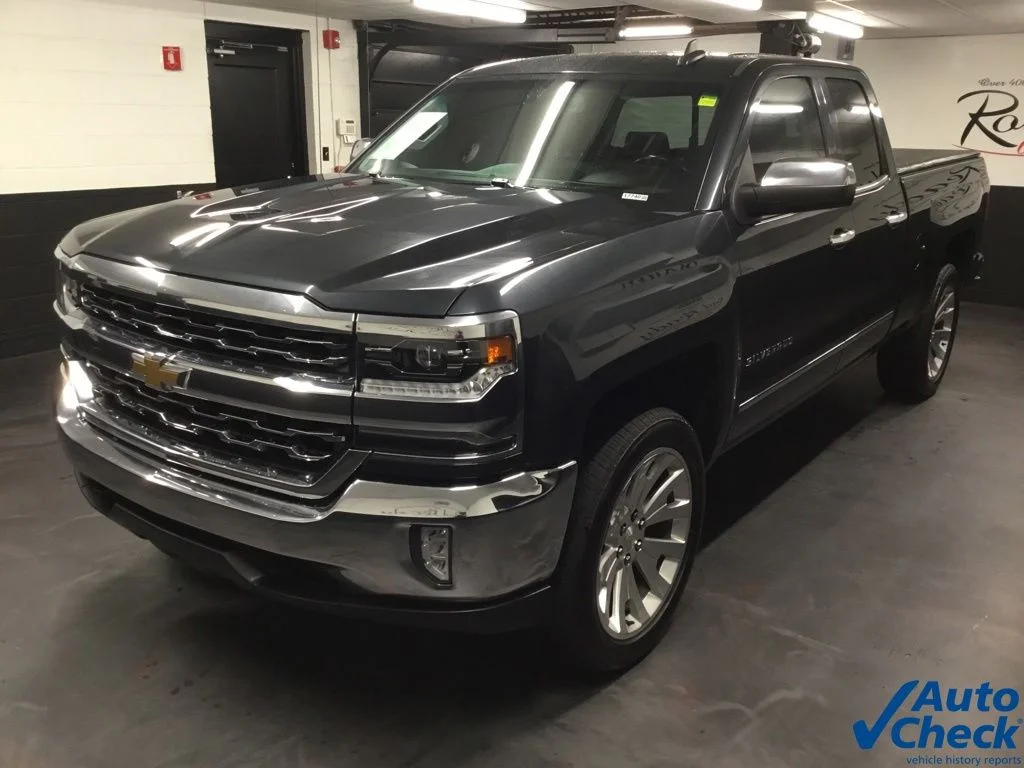 Used 2018 Gray Chevrolet LTZ image 6