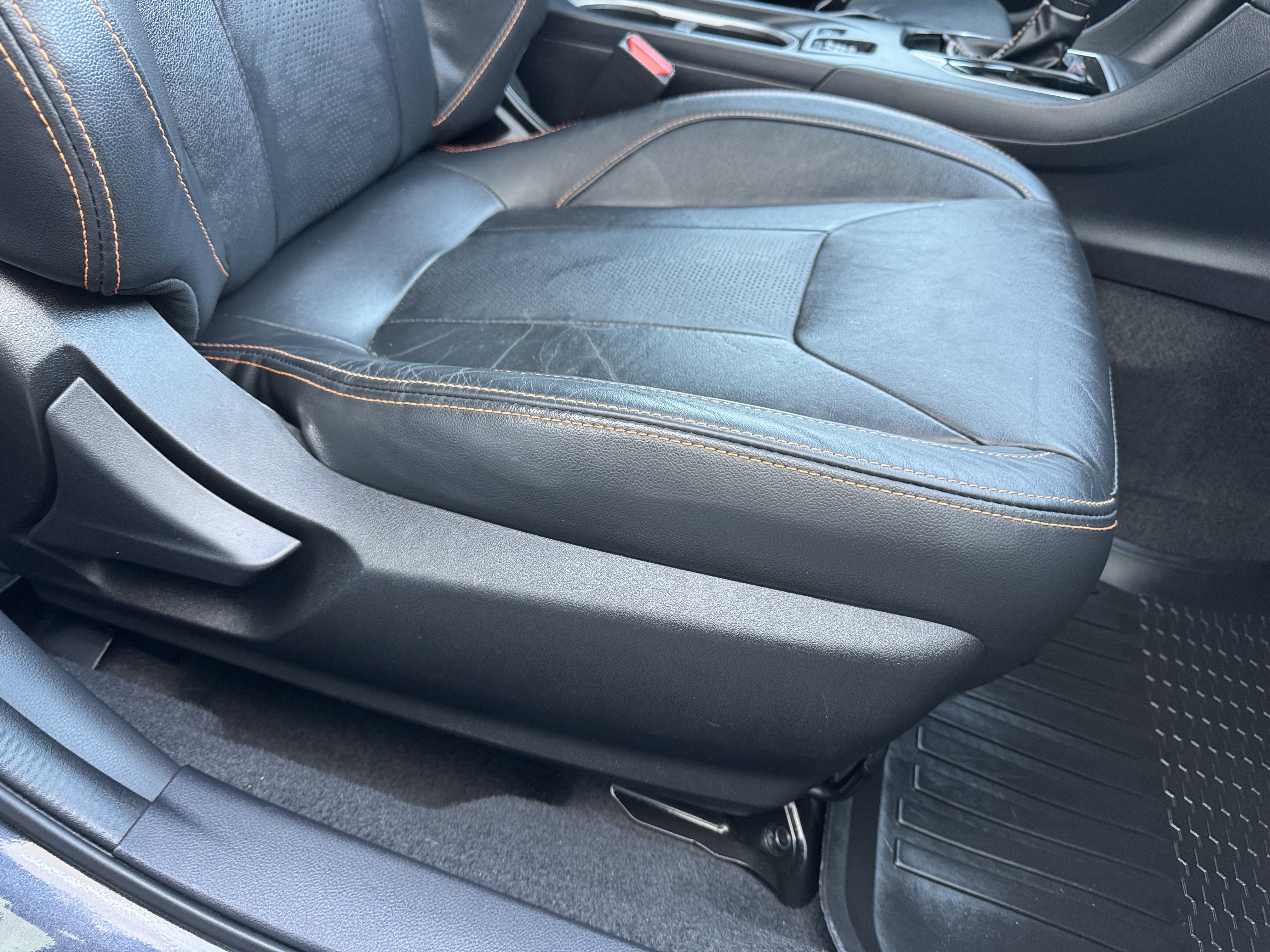 Used 2019 Gray Subaru 2.0i Limited image 23