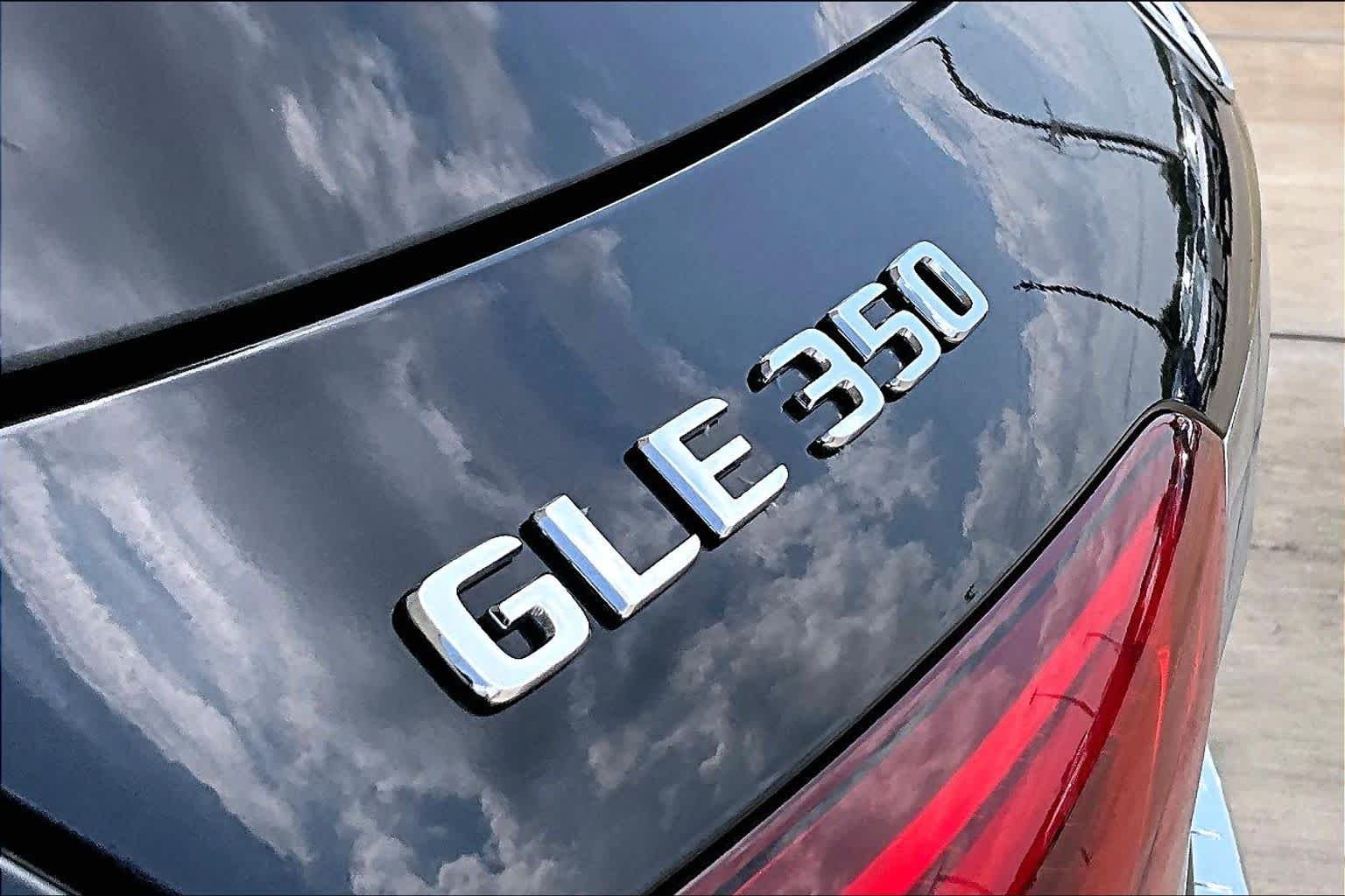 Certified Used 2023 Black Mercedes-Benz GLE 350 image 28