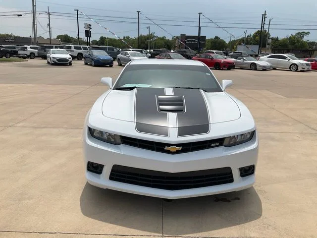 Used 2015 White Chevrolet SS image 35