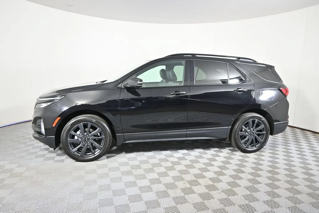 Used 2024 Chevrolet Equinox RS with VIN 3GNAXWEG2RL114632 for sale in Forest Lake, Minnesota