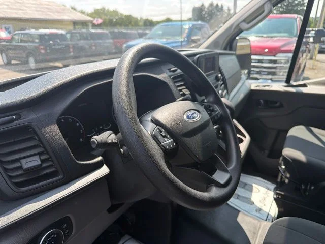 Used 2025 White Ford Base image 17