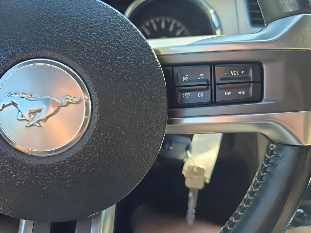 Used 2014 Black Ford Base image 17