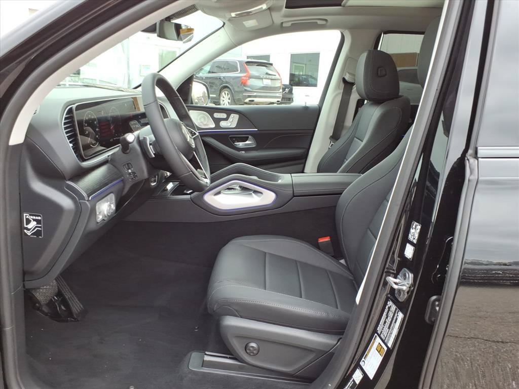 New 2026 Black Mercedes-Benz GLE 450 image 11