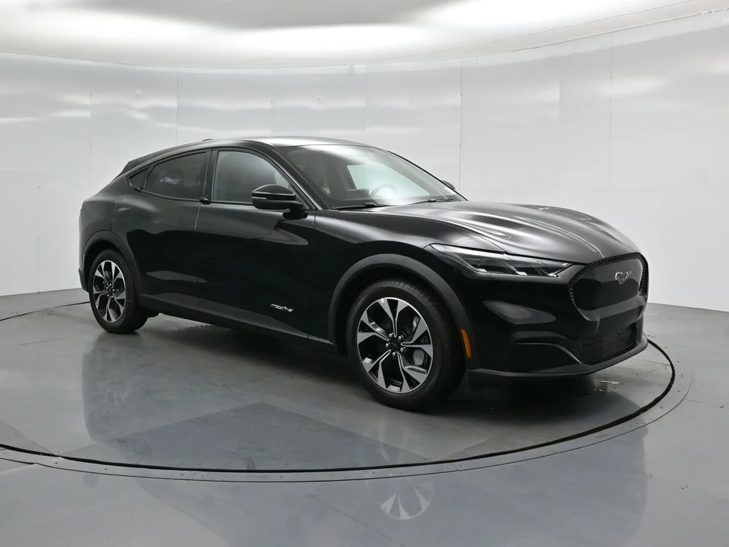 New 2026 Shadow Black Ford Select image 55