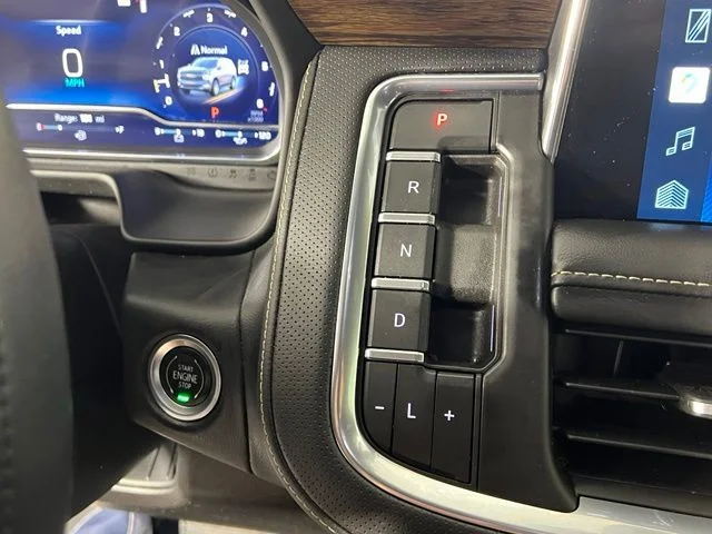 Used 2022 White Chevrolet Premier image 26
