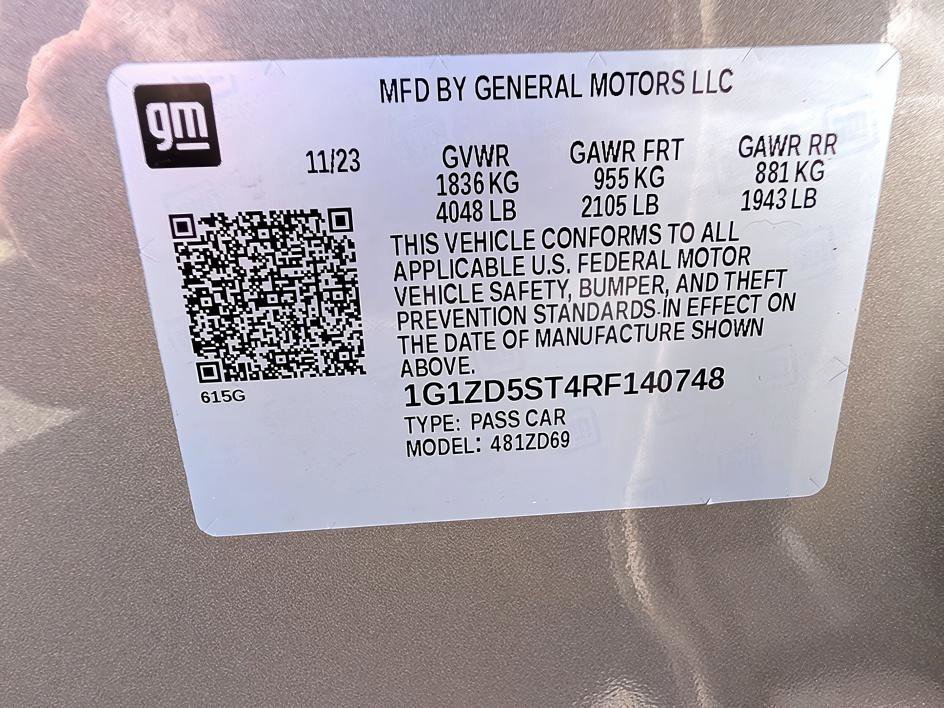 Used 2024 Mineral Gray Metallic Chevrolet LT image 32