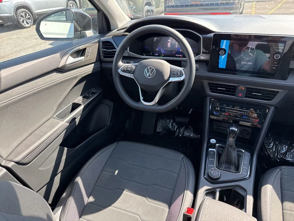 New 2026 White Volkswagen 1.5T SE Black image 10