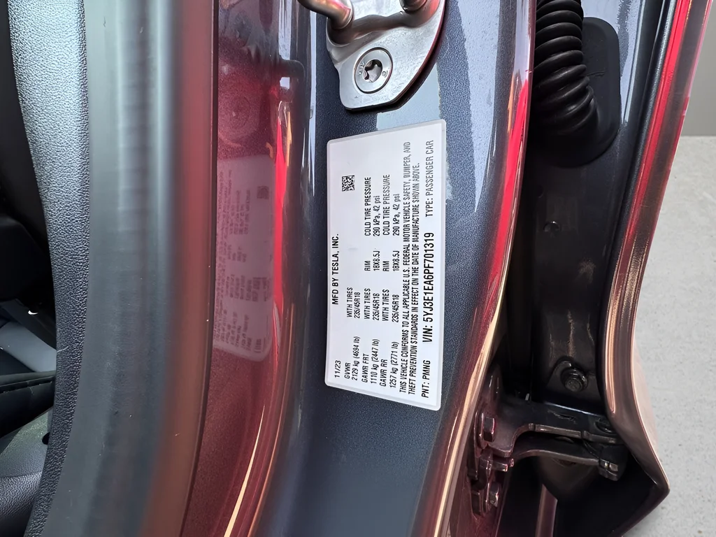 Used 2023 Gray Tesla Base image 27