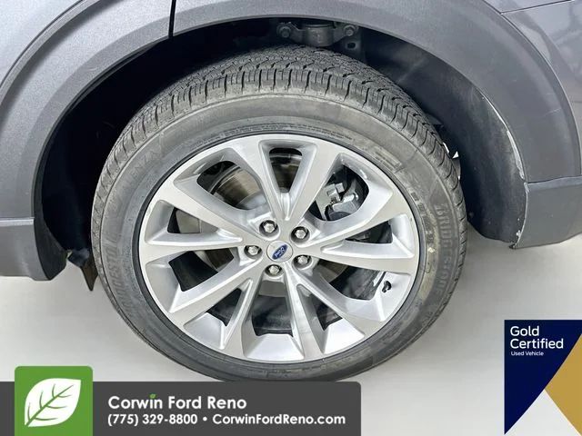Used 2022 Gray Metallic Ford Platinum image 36