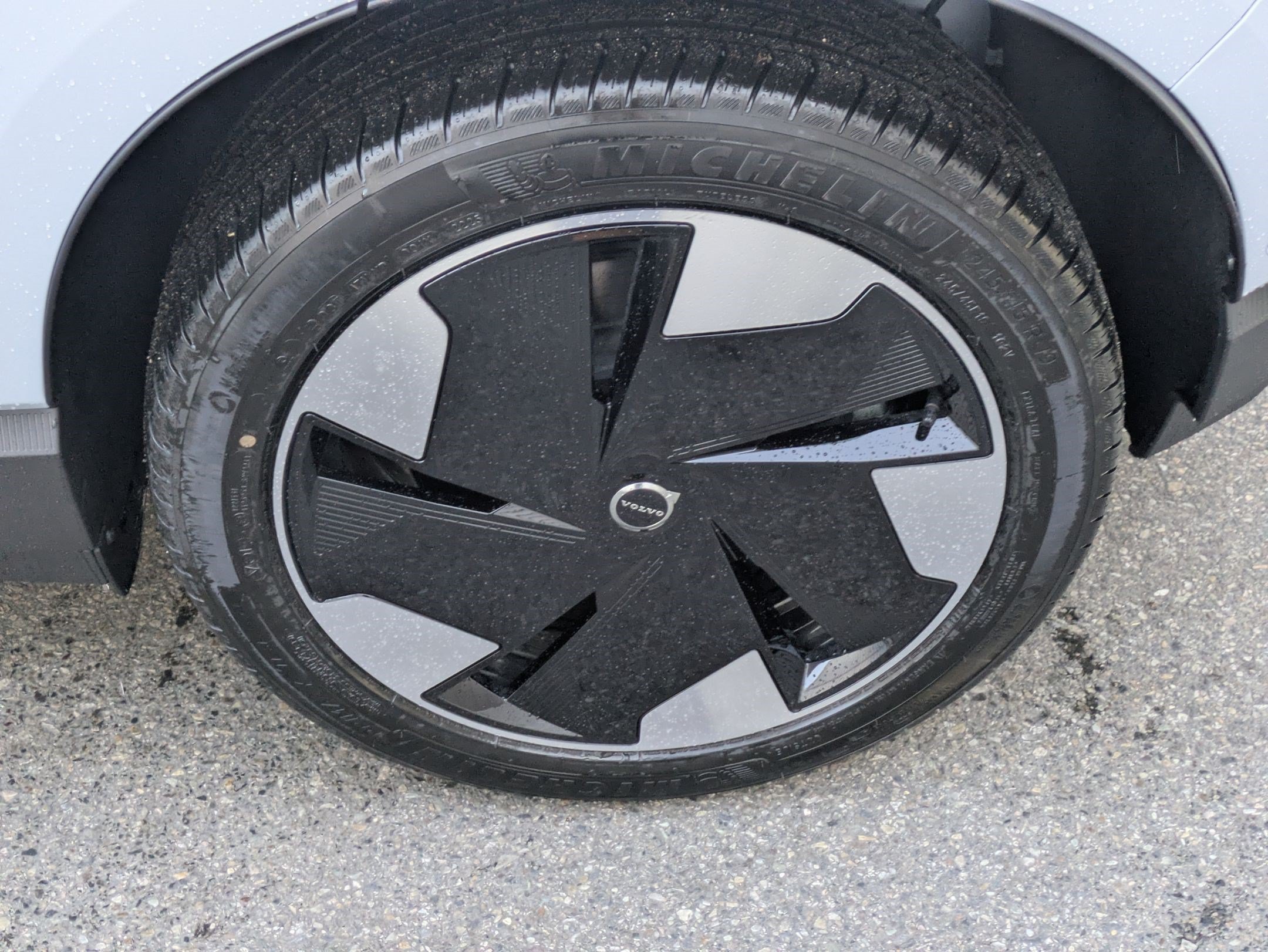 New 2026 Cloud Blue Volvo Ultra image 17