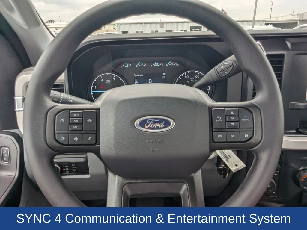 2025 Ford F-550 Super Duty Chassis Cab XL - Photo 21