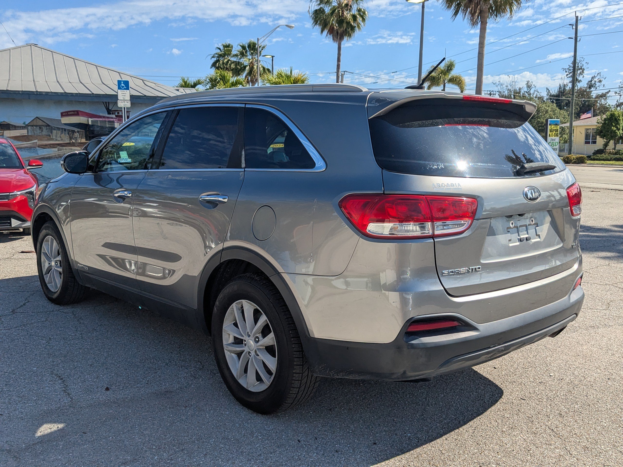 Used 2017 Titanium Silver Kia LX V6 image 6