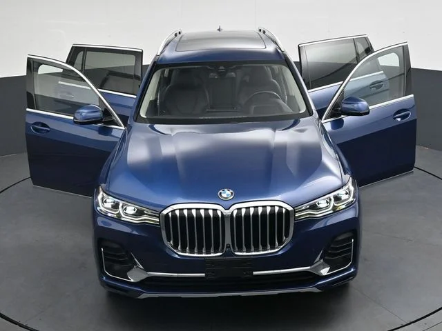 Used 2022 Blue BMW xDrive40i image 43