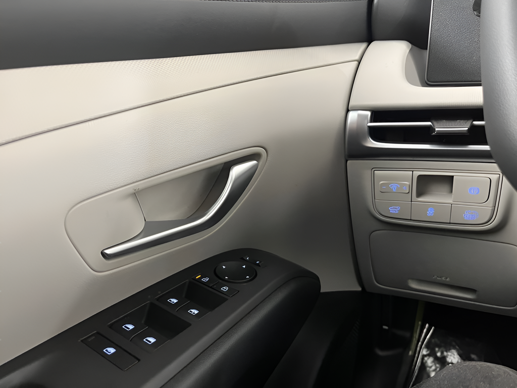 New 2026 Silver Hyundai SEL image 20