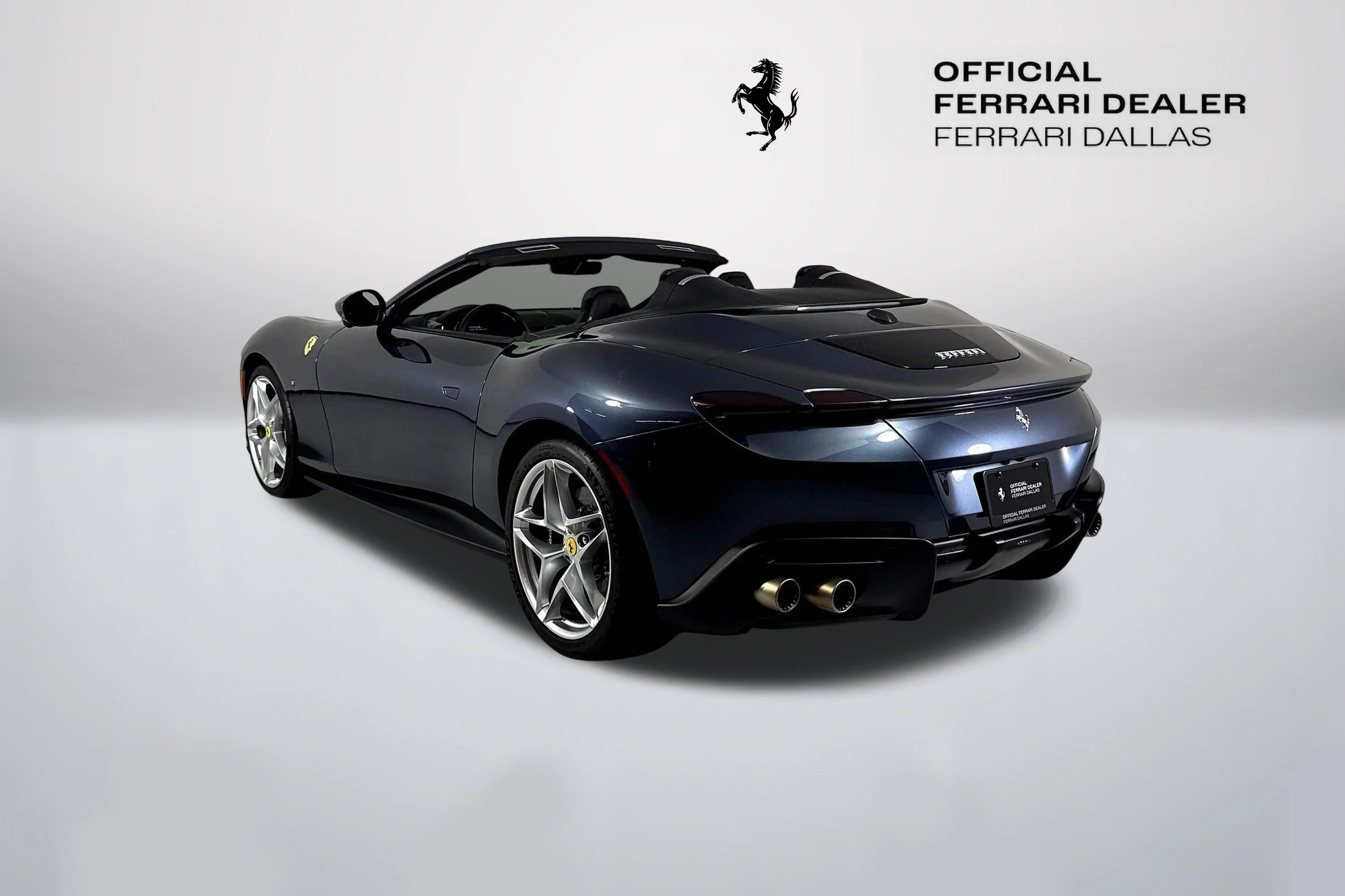 Used 2024 Blu Roma Ferrari Spider image 5