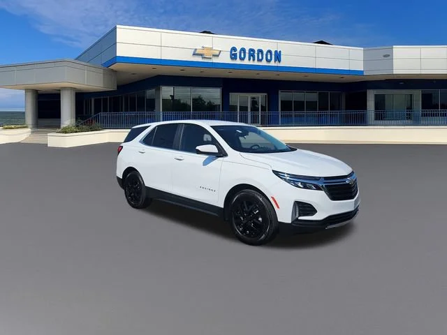 Used 2024 Summit White Chevrolet LT image 7