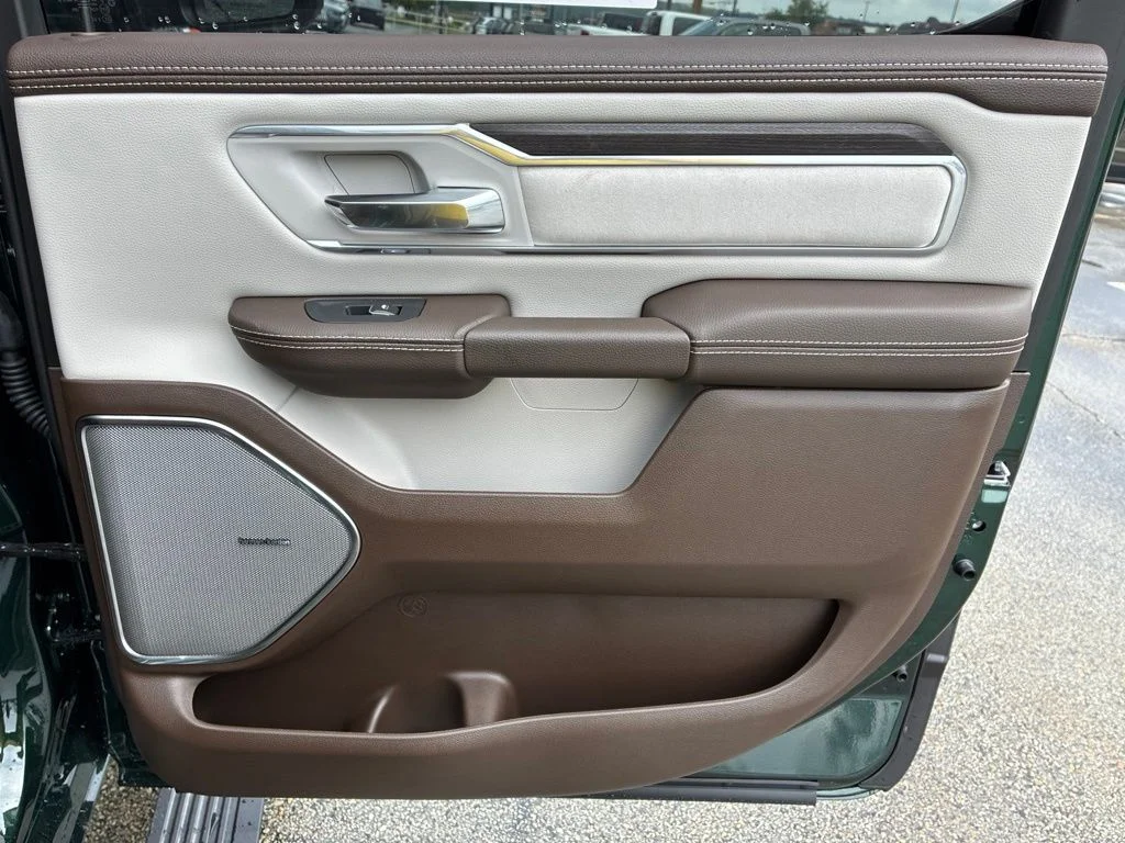 New 2026 Serrano-Green Metallic Exterior Paint RAM Laramie image 13