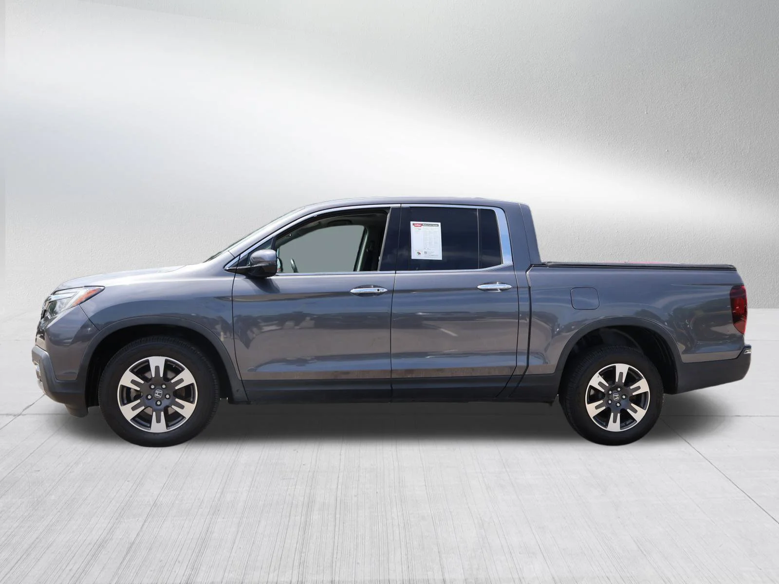 Used 2019 Modern Steel Metallic Honda RTL-E image 4