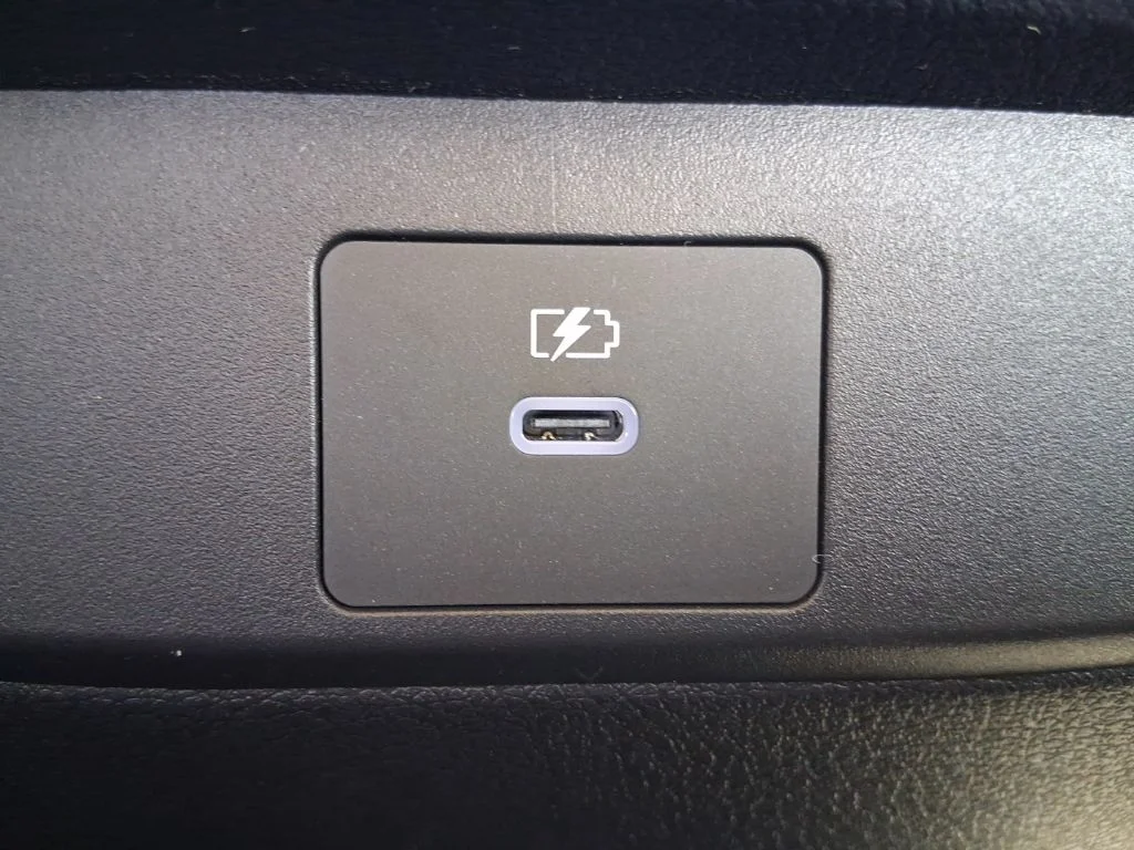New 2026 Gun Metallic Nissan SL image 31