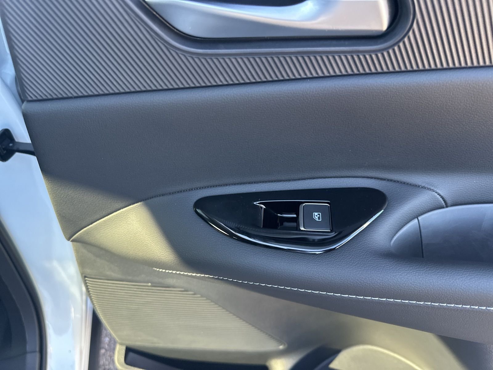 2025 Nissan Murano SL - Photo 43