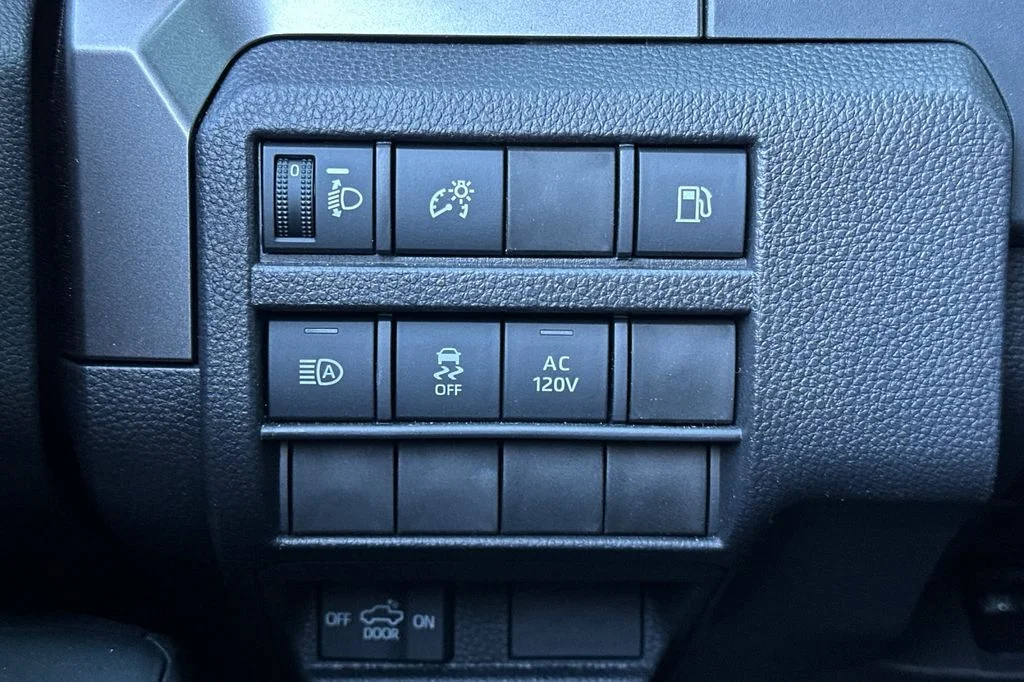 2025 Toyota Tacoma TRD Off Road - Photo 25