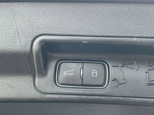 Used 2022 Carbonized Gray Metallic Ford XLT image 25