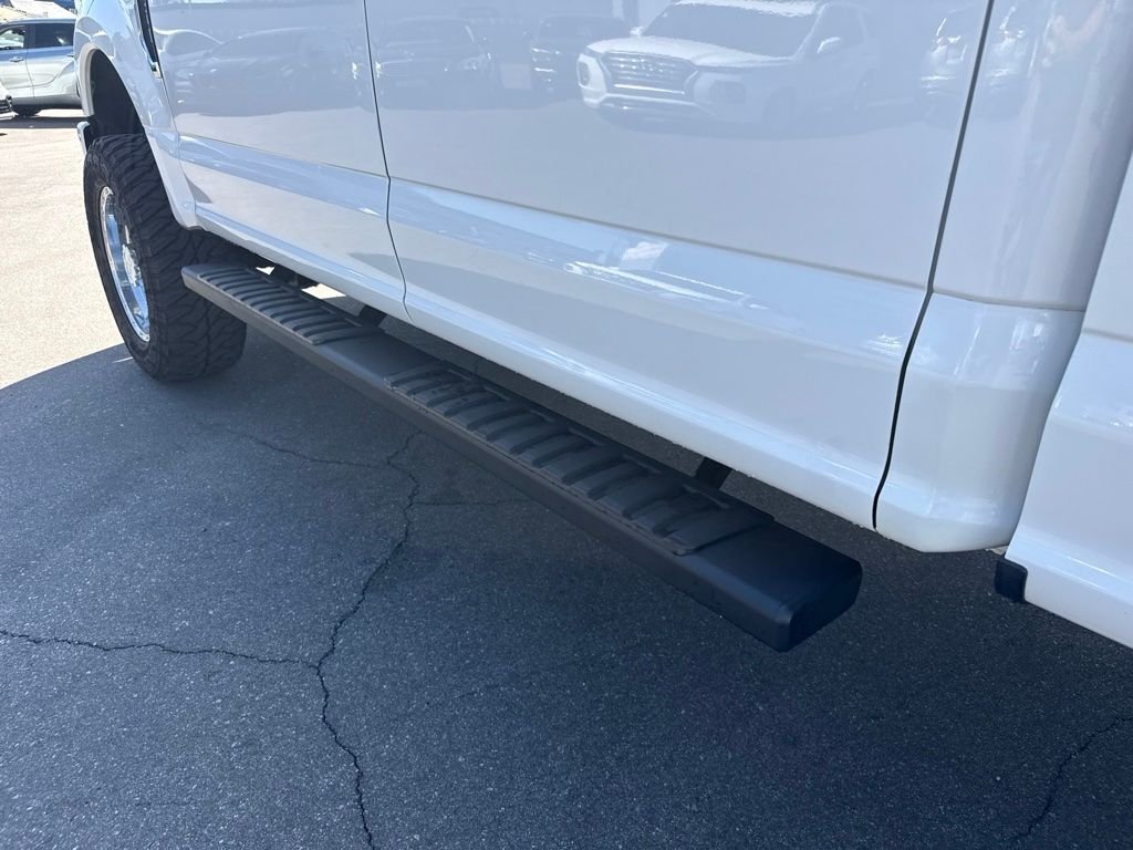 Used 2017 White Ford XL image 10
