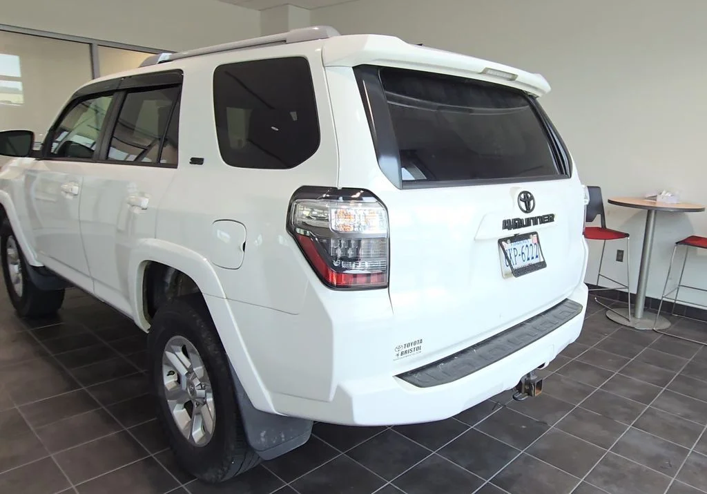 Used 2018 White Toyota SR5 image 2