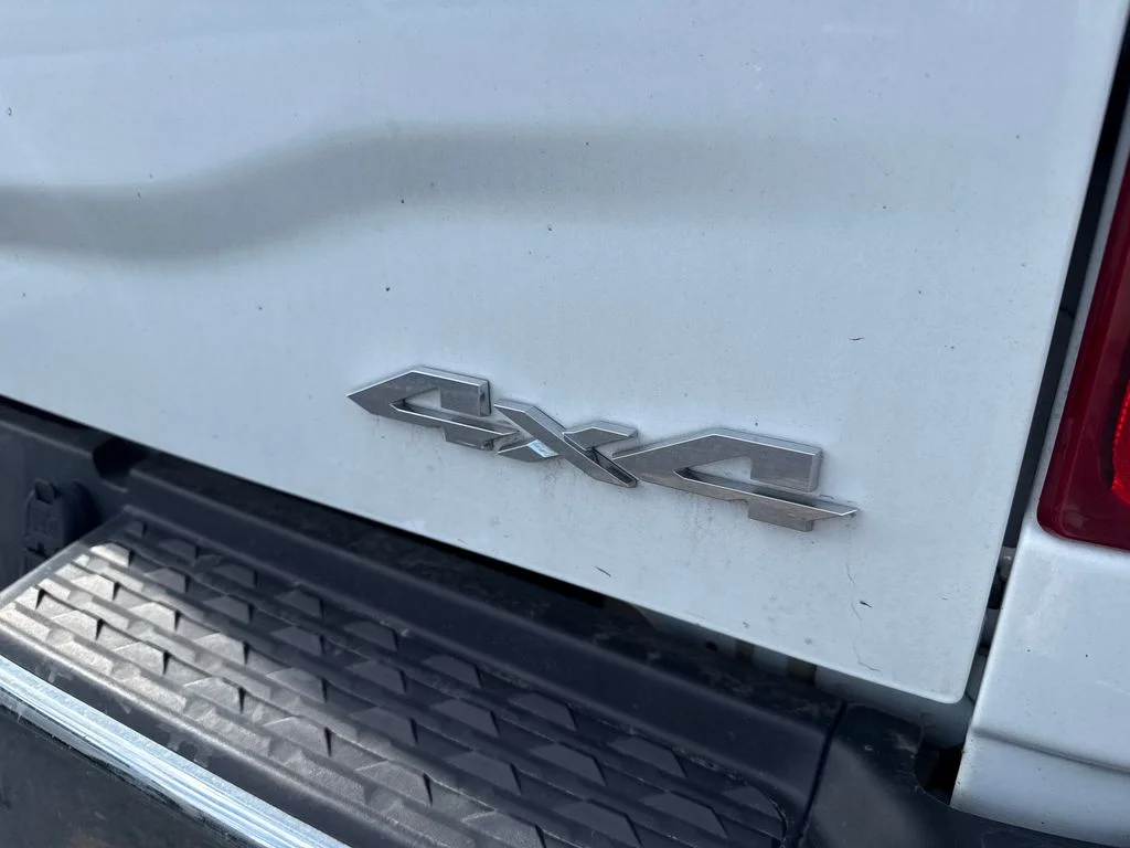 Used 2022 White Ram Big Horn image 10