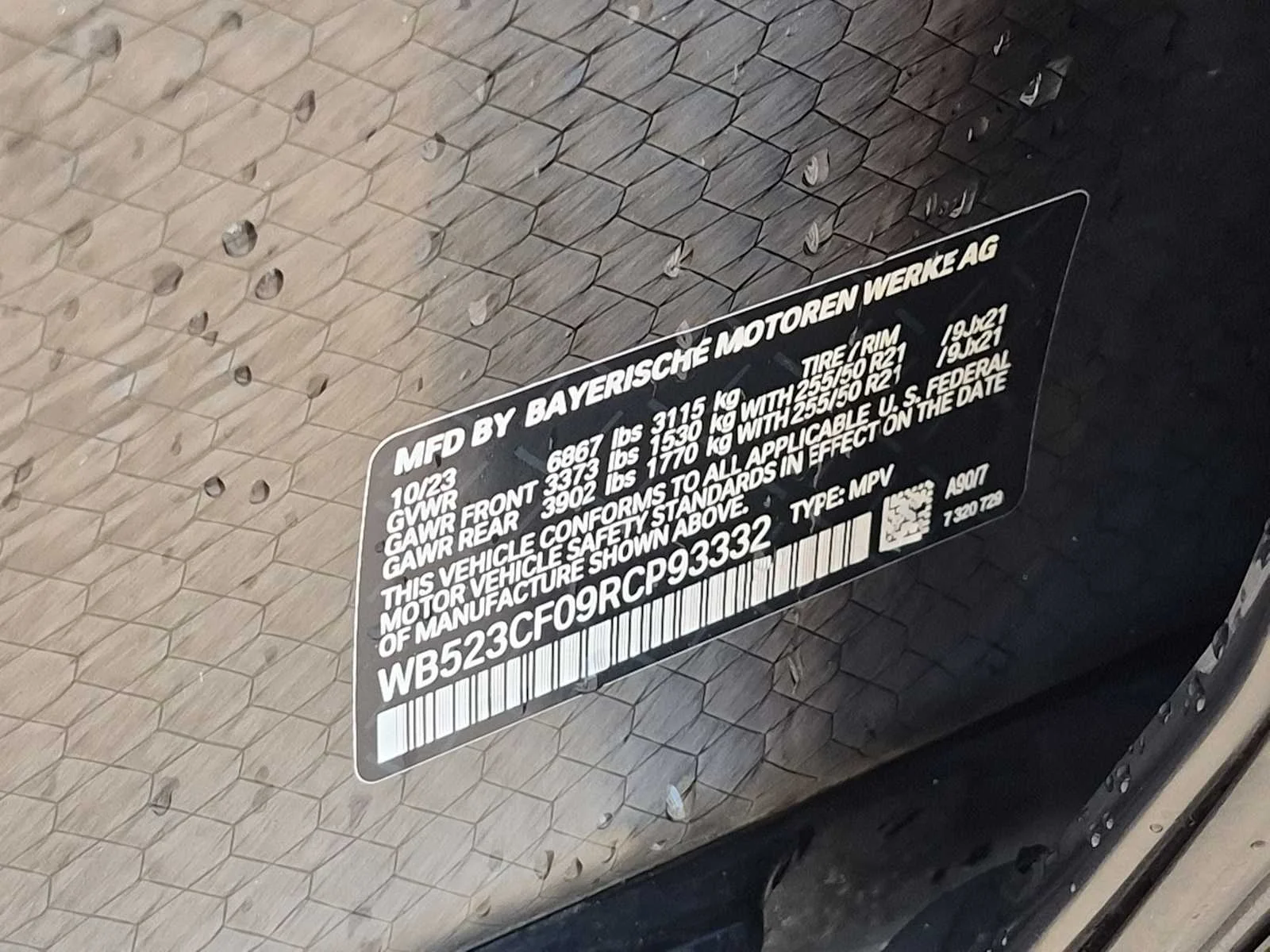 Certified Used 2024 Dark Graphite Metallic BMW xDrive50 image 37