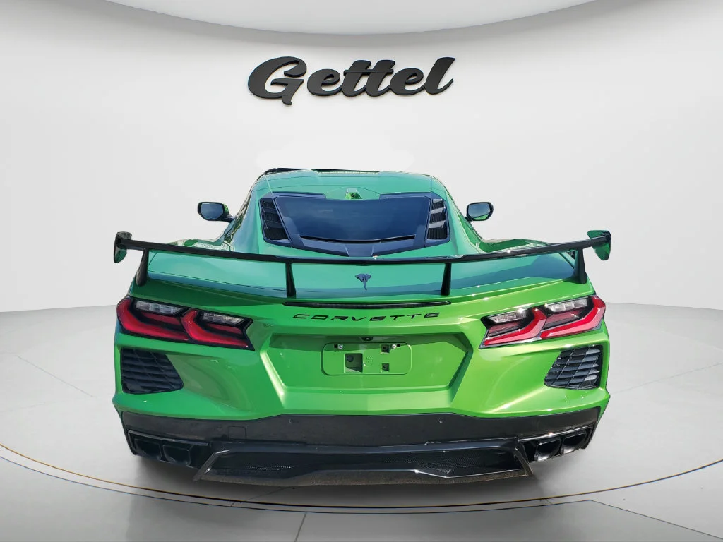 Used 2026 Roswell Green Metallic Chevrolet 1LT image 4