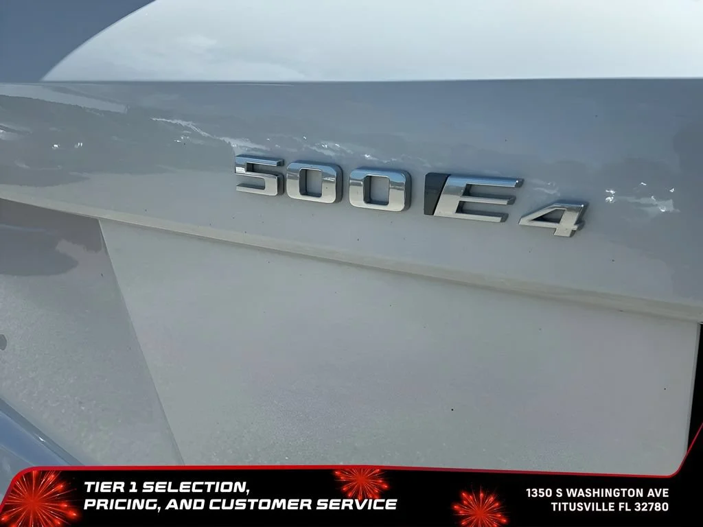 Used 2025 Crystal White Tricoat Cadillac Luxury 2 image 23