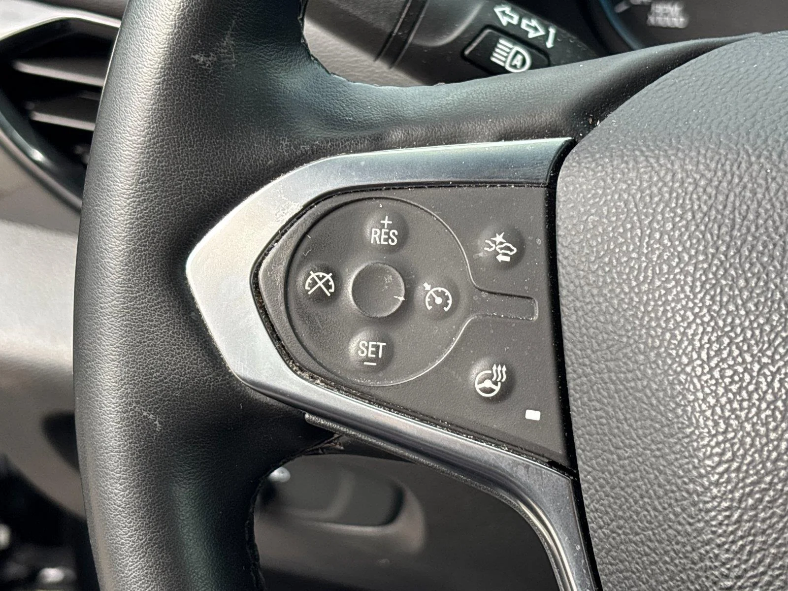 Used 2023 Mosaic Black Metallic Chevrolet LT Leather image 18