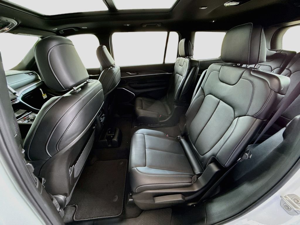 New 2026 Bright White Clearcoat Jeep Limited Reserve image 25