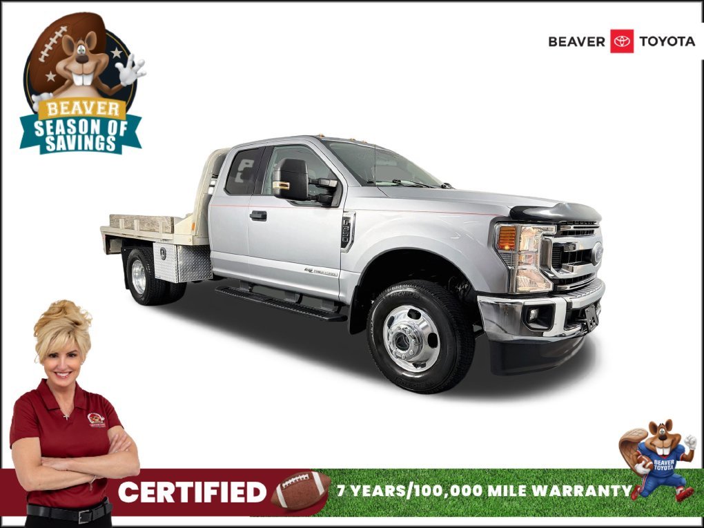 Used 2022 Silver Ford XLT image 1