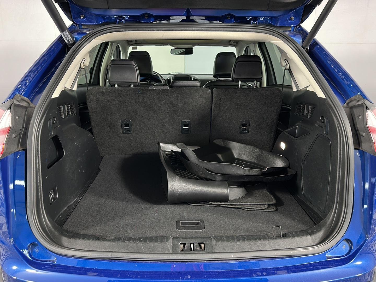 Used 2022 Atlas Blue Ford Titanium image 23