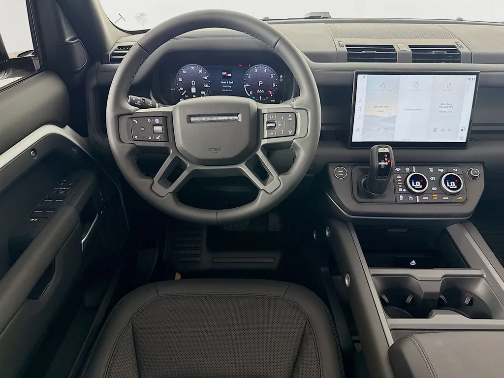 Certified Used 2025 Gray Land Rover S image 25