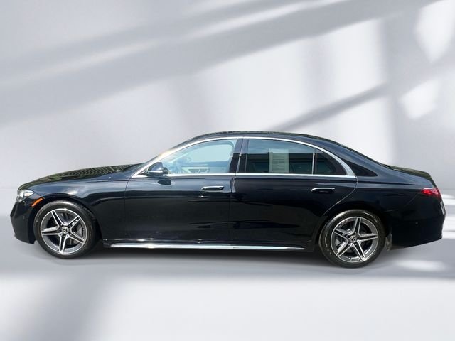 Certified Used 2022 Black Mercedes-Benz S 580 image 4