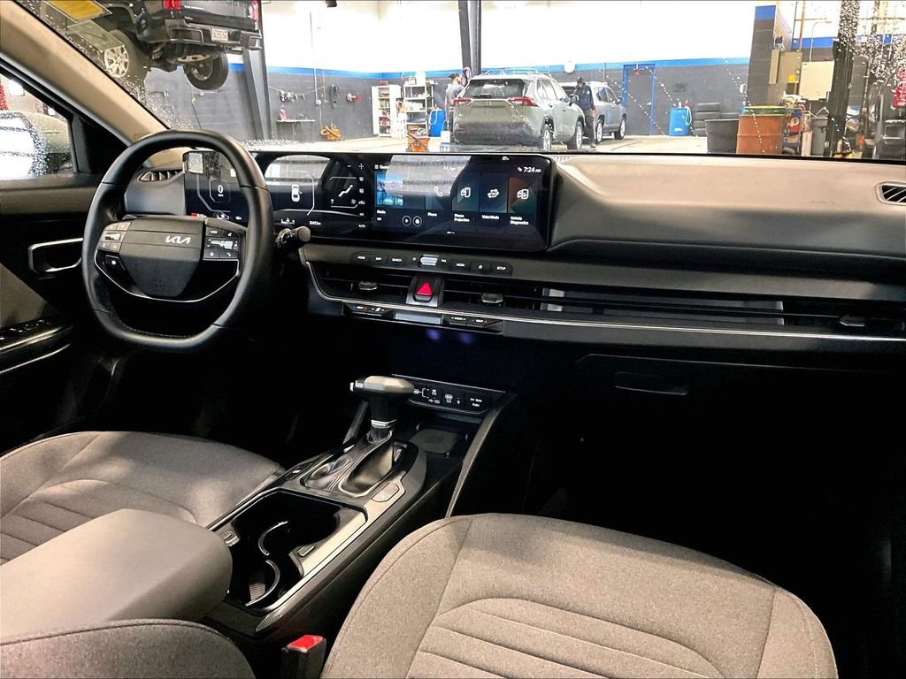 Used 2025 Blue Kia EX image 14