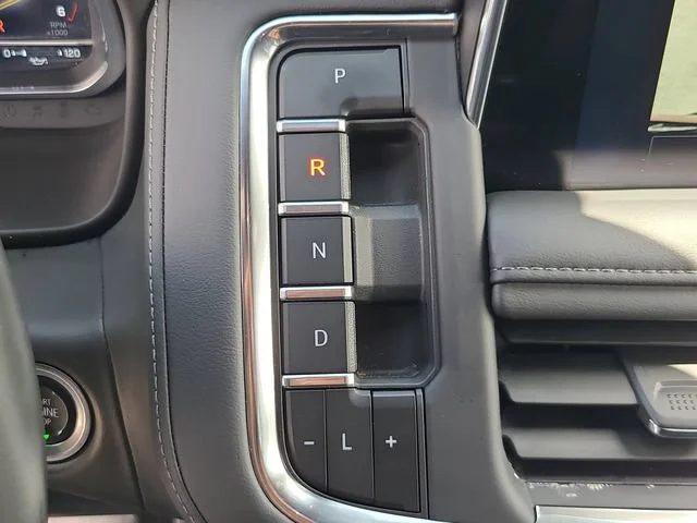Used 2024 Black Chevrolet LT image 31